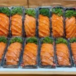 أسعار سمك السلمون الأطلسي تواصل انخفاضها في الأسبوع الخامس