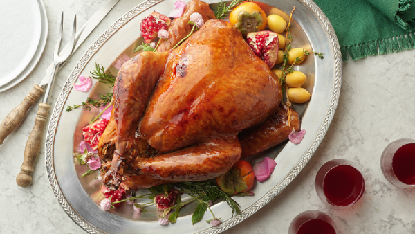 هرمز فودز تبيع أعمال الديك الرومي: خطوة استراتيجية نحو النمو المستدام