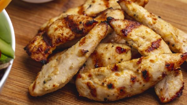 البرازيل تسعى لتوسيع تجارة الدجاج مع الهند