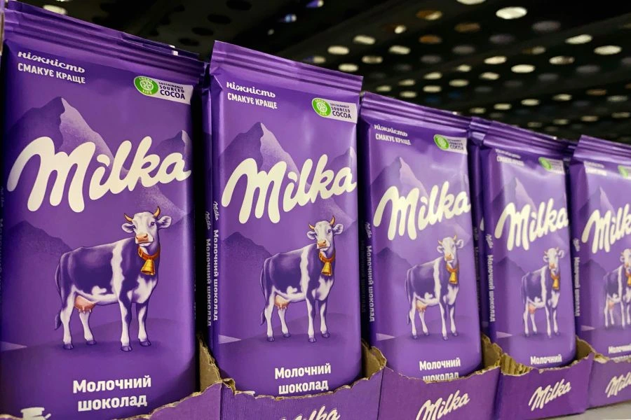 تكاليف الكاكاو القياسية تخفض أرباح موندليز إلى النصف تقريبًا