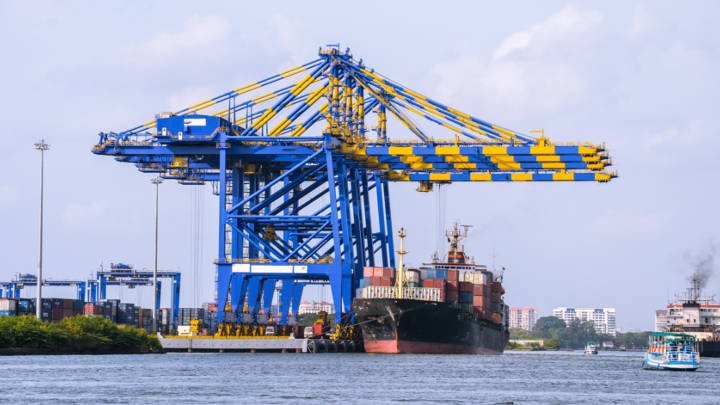 Sugaronline India: الهند تصدر السكر! ما القصة؟