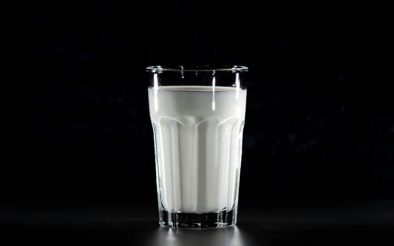 دخول الحليب الأوكراني العضوي إلى سوق الاتحاد الأوروبي بحليب A2 وسط انخفاض الطلب المحلي